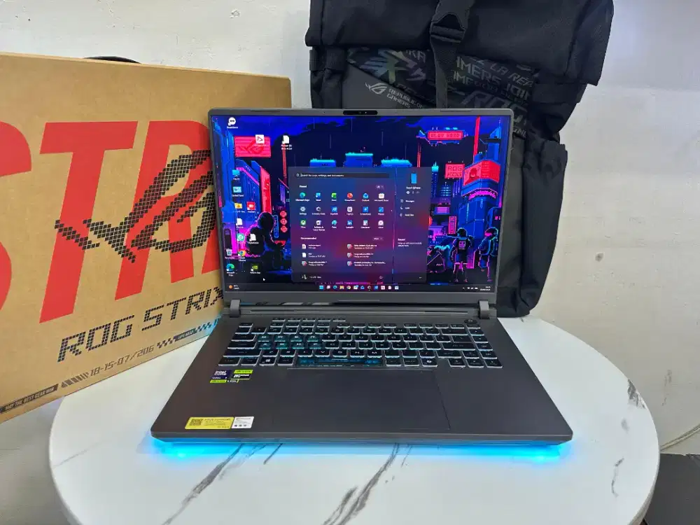 ASUS ROG STRIX G16 G615LH
ULTRA 7 255HX
RAM 16GB/512GB
RTX 5050 8GB