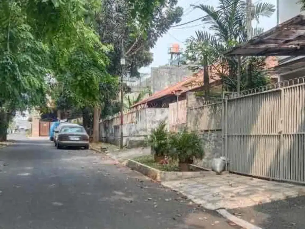 Dijual Rumah di Kompleks Bapenas Kota Jakarta Selatan, 188m, All In!