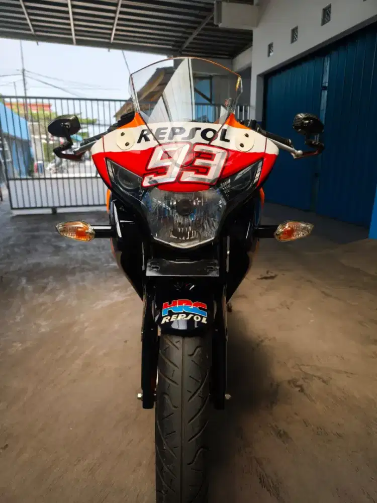 Dijual Honda CBR 150 tahun 2012