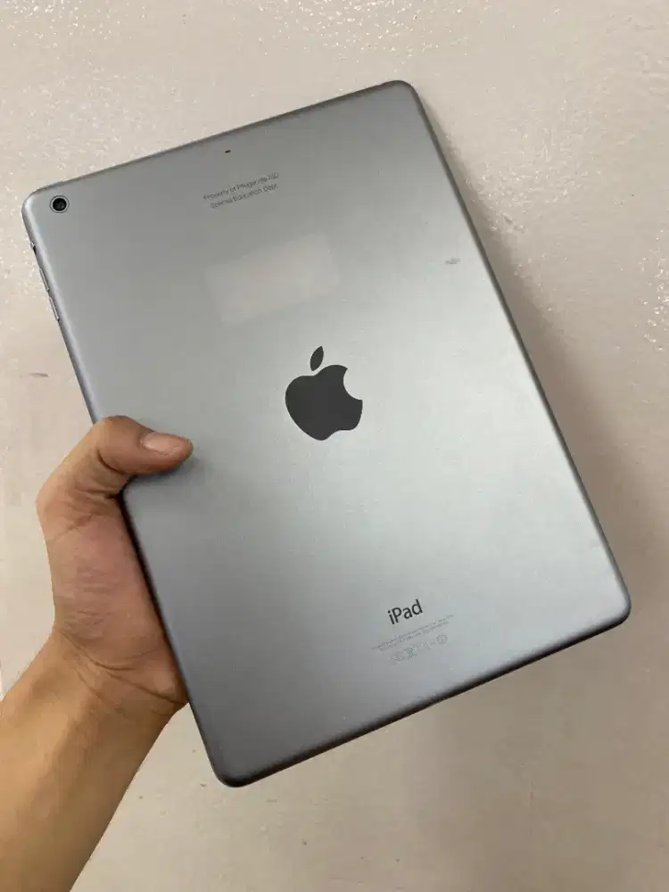 iPad Air Gen 1 16GB WiFi Only