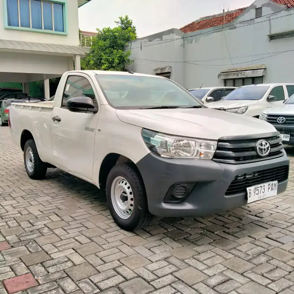 TOYOTA HILUX PU PICK UP SC 2.4L DIESEL TURBO 4X2 M/T 2022 KM 45 RIBU
