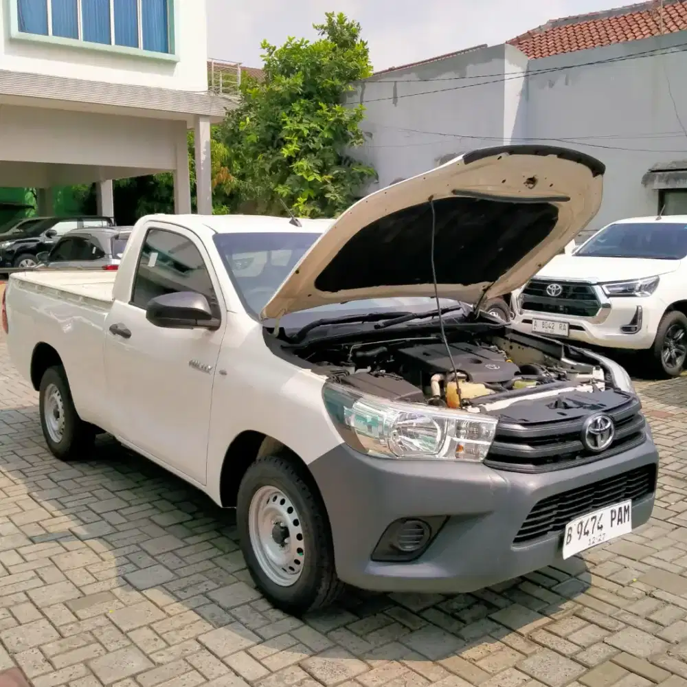 TOYOTA HILUX PU PICK UP SC 2.4L DIESEL TURBO 4X2 M/T 2022 KM 45 RIBU