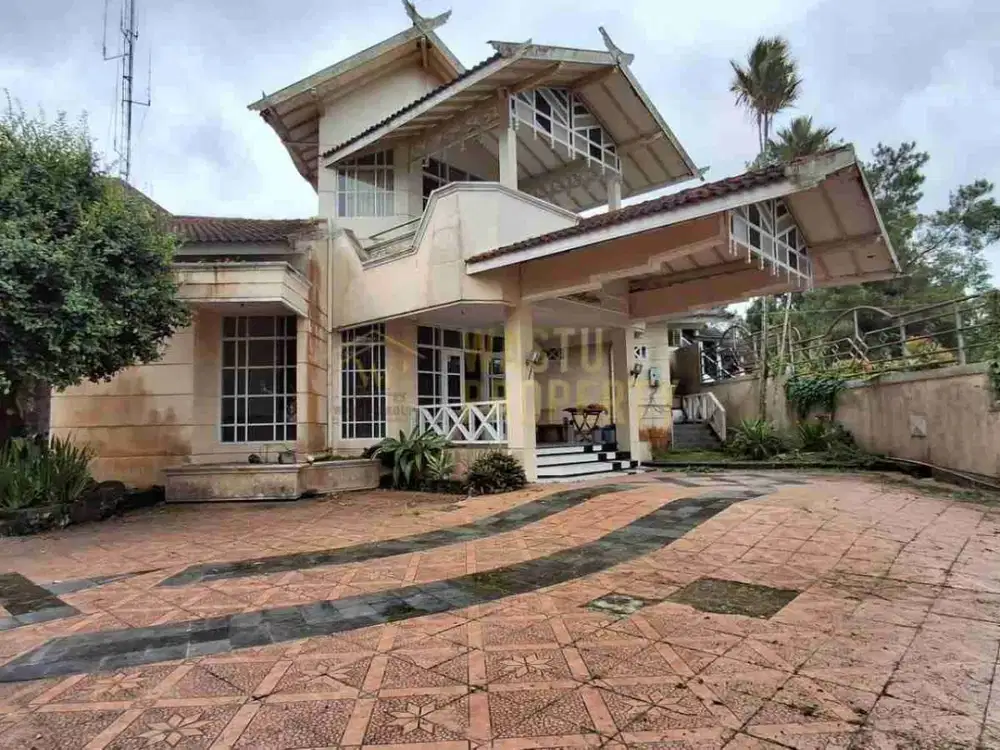 DIJUAL VILLA BESAR TANAH LUAS DI KALIURANG DEKAT TUGU UDANG