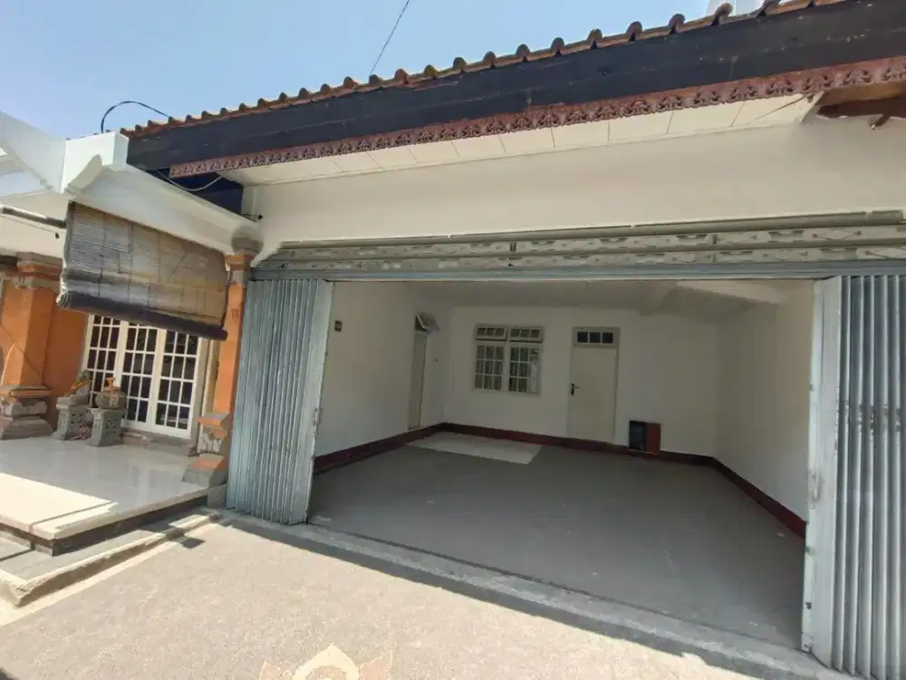 DISEWAKAN RUMAH LUAS & NYAMAN — JL. MERDEKA 2, DENPASAR SELATAN