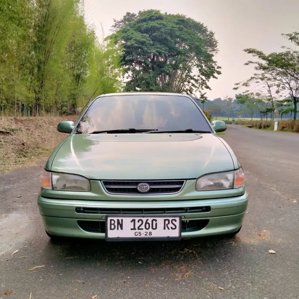 TOYOTA COROLLA ALL NEW 1.6 SEG M/T AE111 1997 HIJAU MET ORITERAWATBAIK