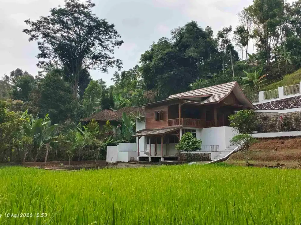 DIJUAL VILLA  SIAP HUNI DI PEDESAAN ASRI PURWAKARTA UDARA SEJUK