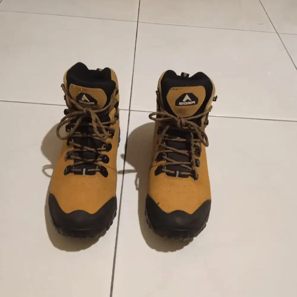 Sepatu EIGER boots outdoor