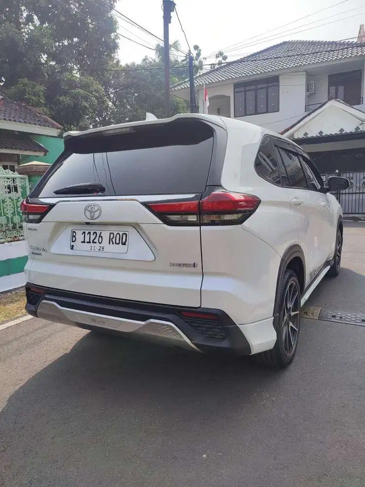 Toyota Kijang Innova 2023 Bensin