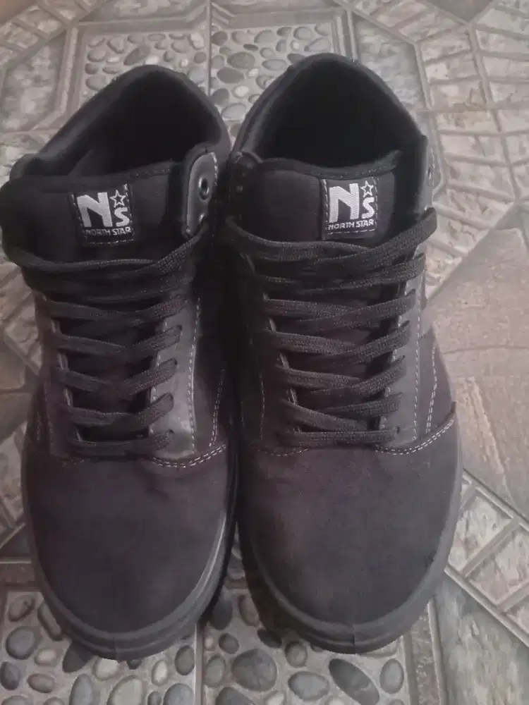 JUAL AJA SEPATU NORTH STAR ORI