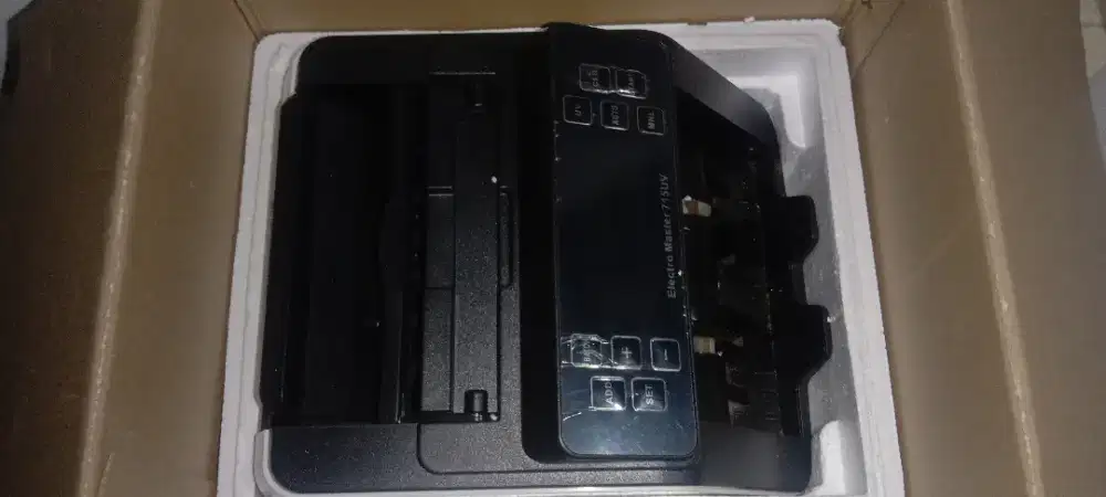 Di jual Alat Mesin penghitung uang merk Bill Counter