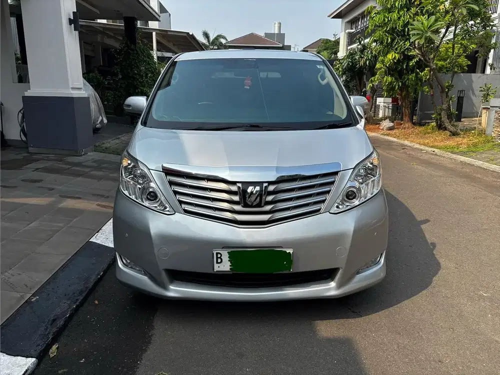 Toyota Alphard 2010 Bensin