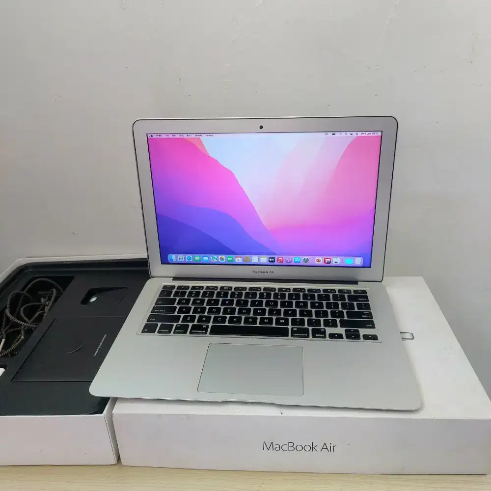Macbook air 2017 8/512gb ibox