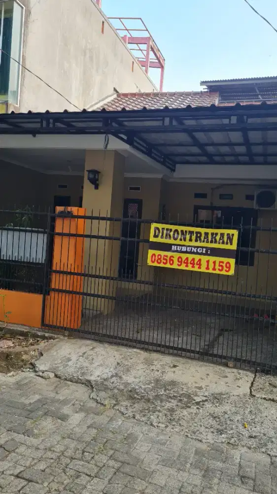 Di Sewakan Rumah