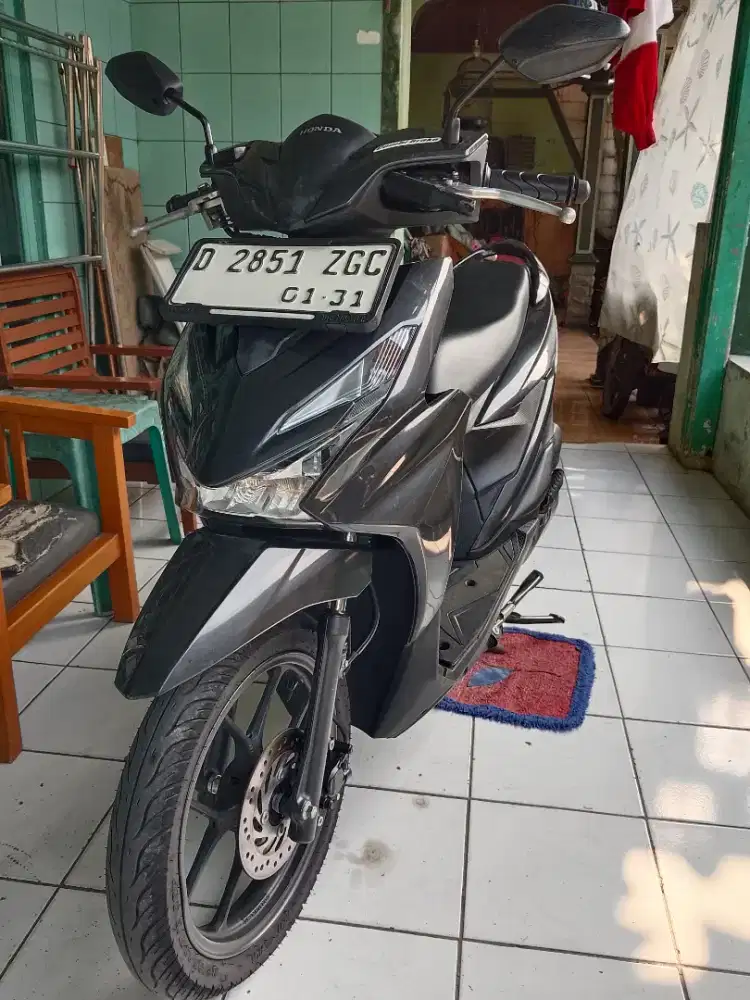 Honda Beat New Deluxe CBS ISS