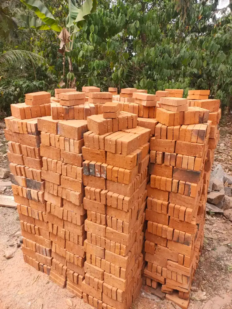 Batu bata merah press