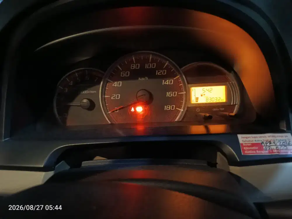 Xenia R Deluxe 1.3 VVTI 2014