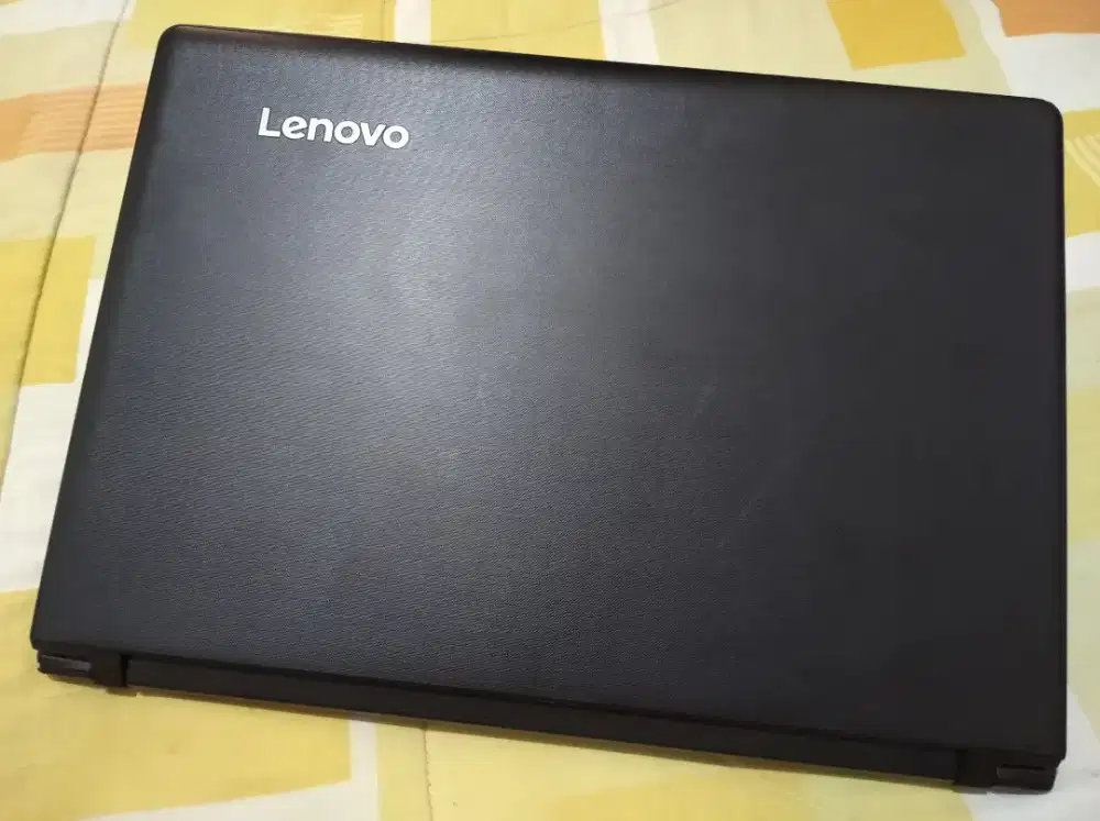 Lenovo - Core i5 Ram 8Gb Dual VGA..