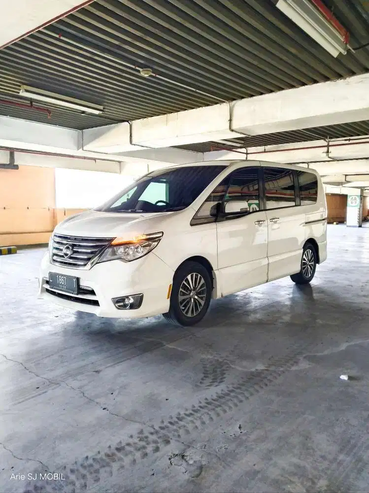 Nissan SERENA HIGHWAY STAR KM LOW FULL ORI SUPER ISTIMEWA