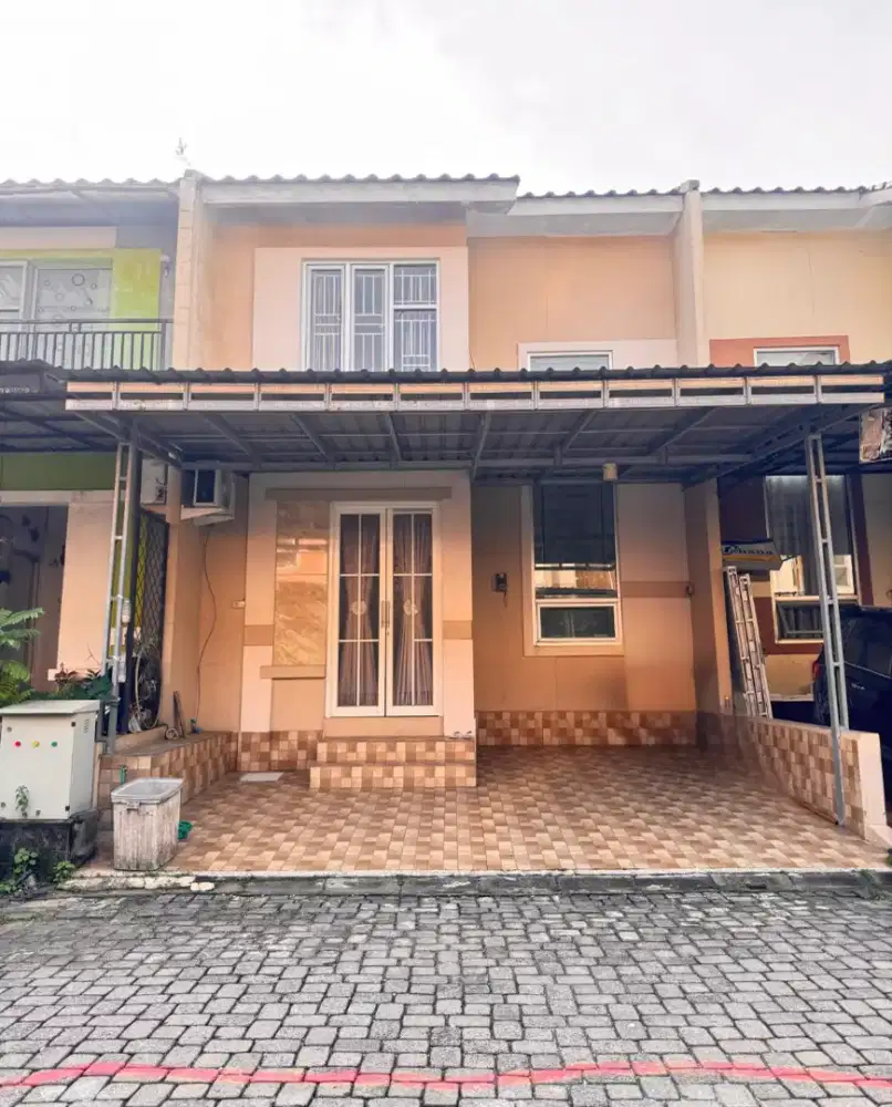 Rumah 2 Lantai : Bukit Wahid Manyaran