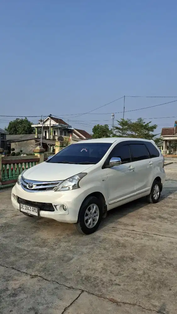 Avanza G 2013 Manual Putih