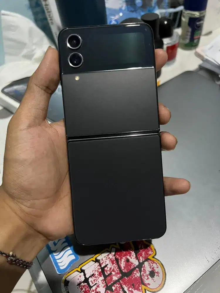Samsung Z Flip 4 8/512GB