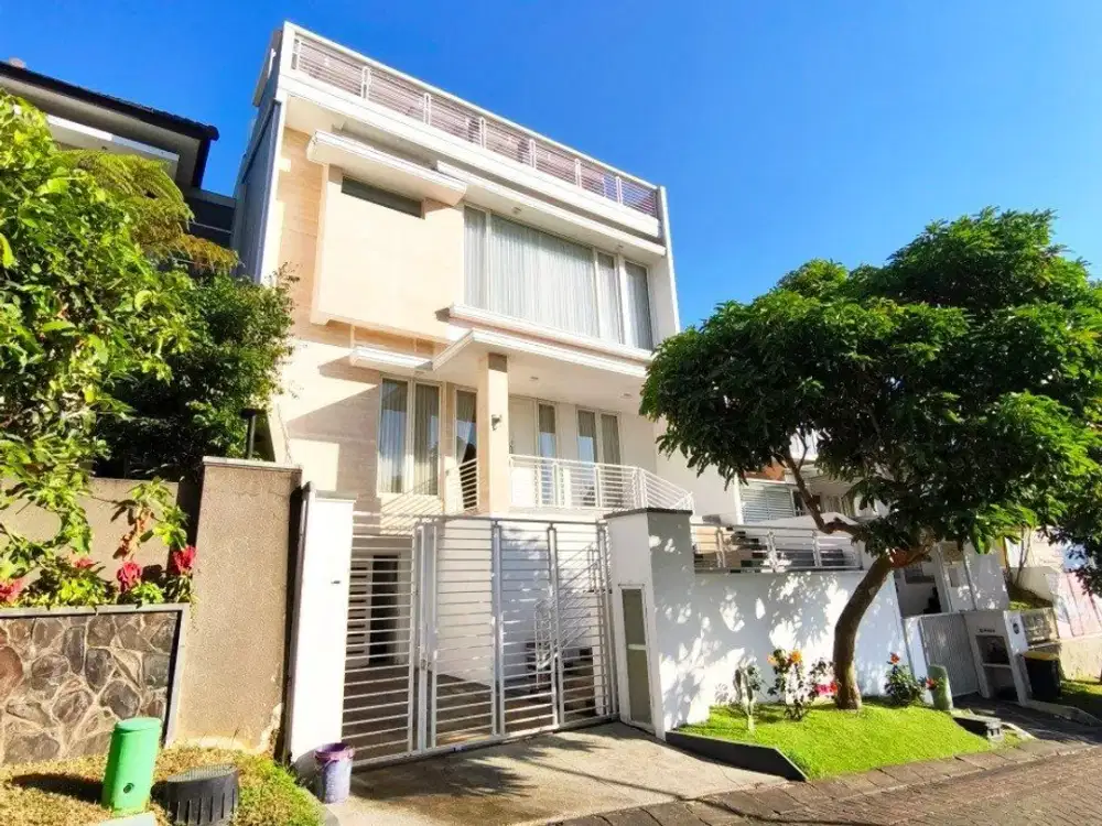 Dijual Rumah siap huni dengan View Pegunungan 360° di Villa Puncak Tidar, Malang