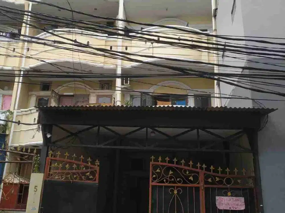 Ruko 3 Lantai Akses 2 Mobil di Teluk Gong Selatan, Pejagalan, Penjaringan, Jakarta Utara