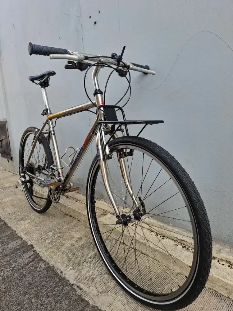 Sepeda Vintage Touring