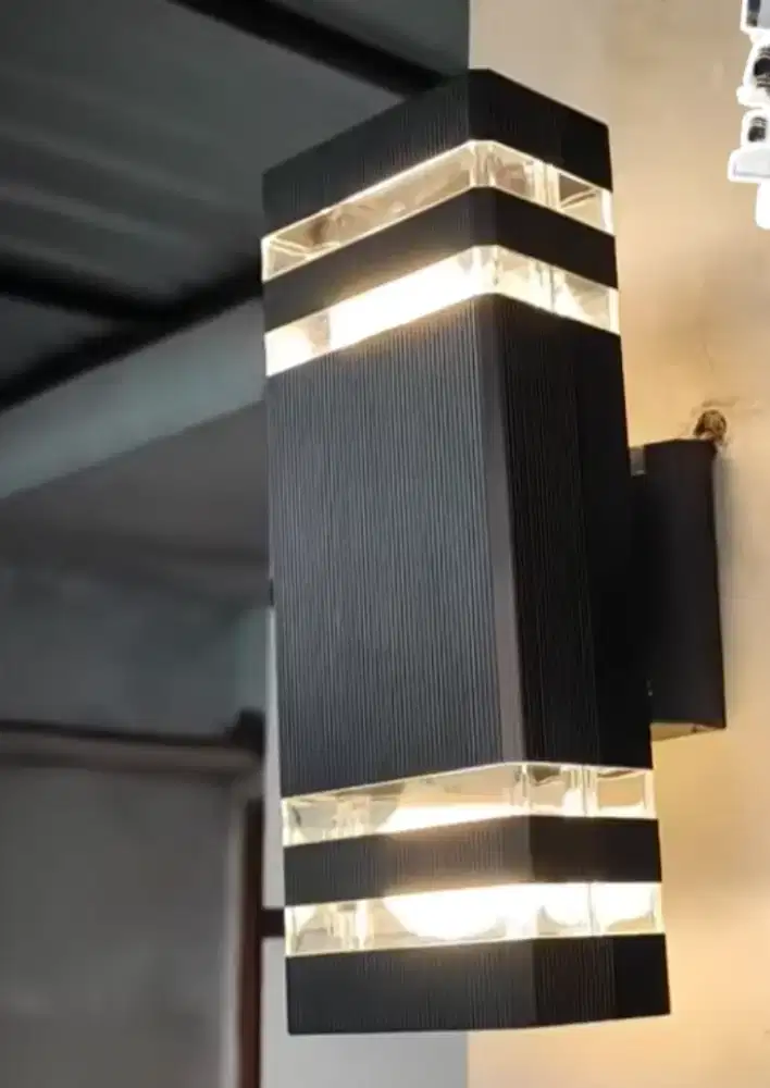Lampu dinding hias modern berkualitas murah