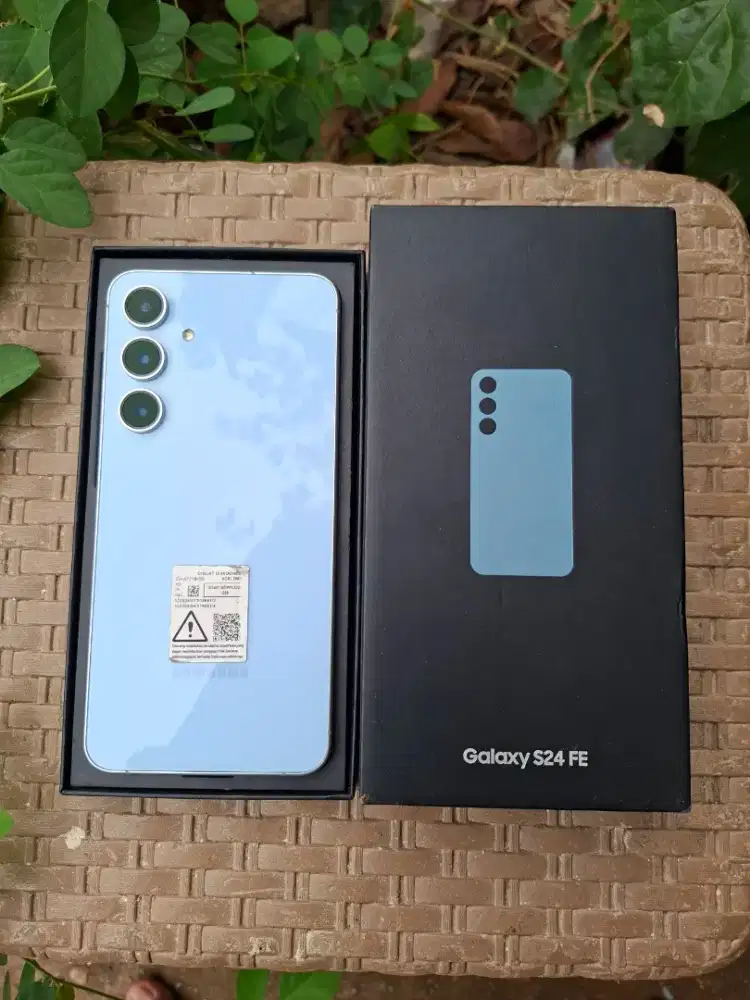 Samsung S24 FE 8/256 Fulset
