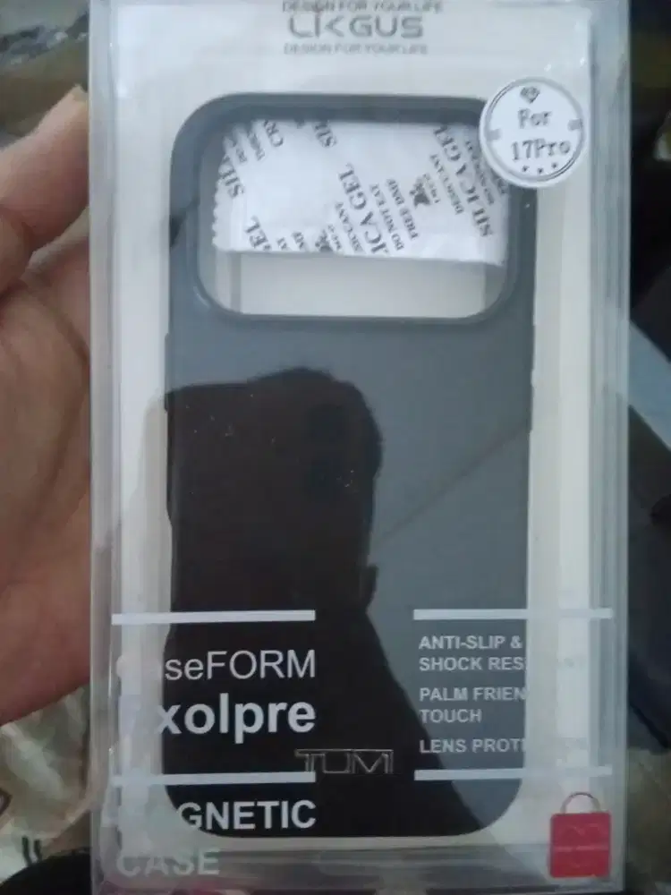 case tumi 17 pro
