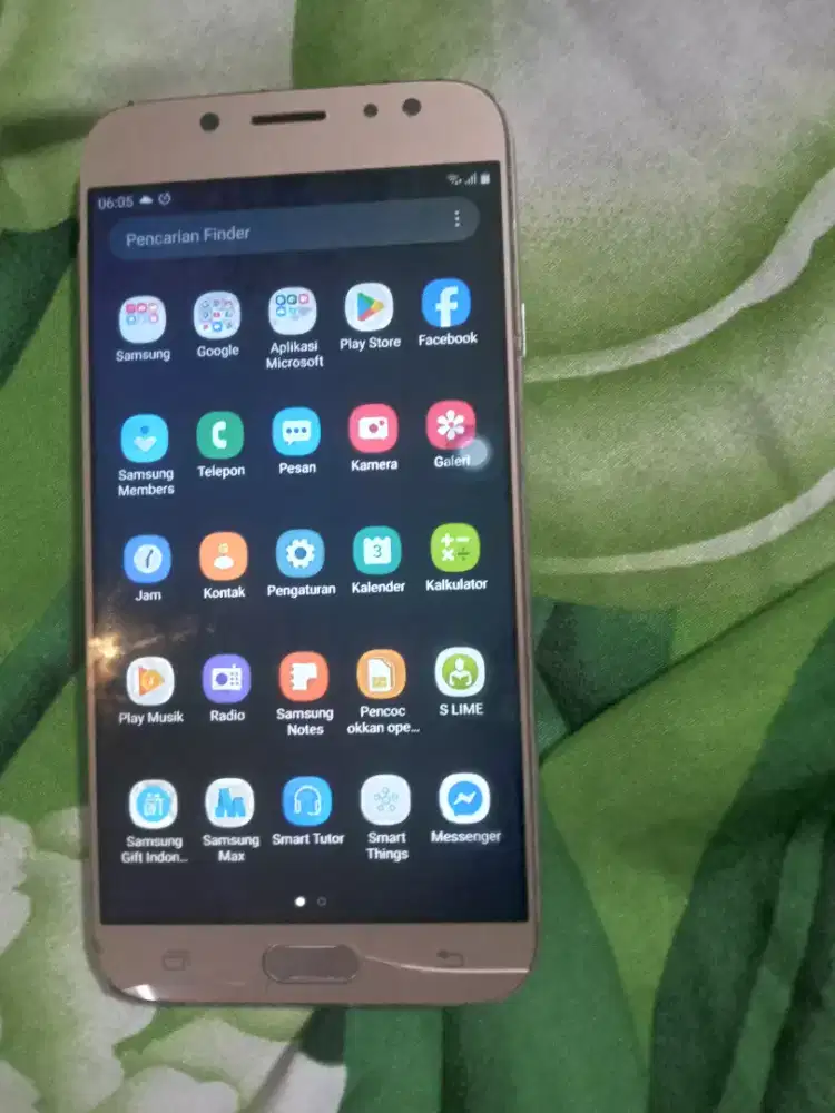 Samsung j7 pro ram 3/32