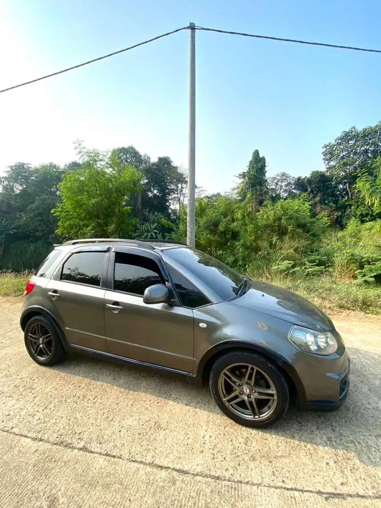 Suzuki SX4 2013 Bensin