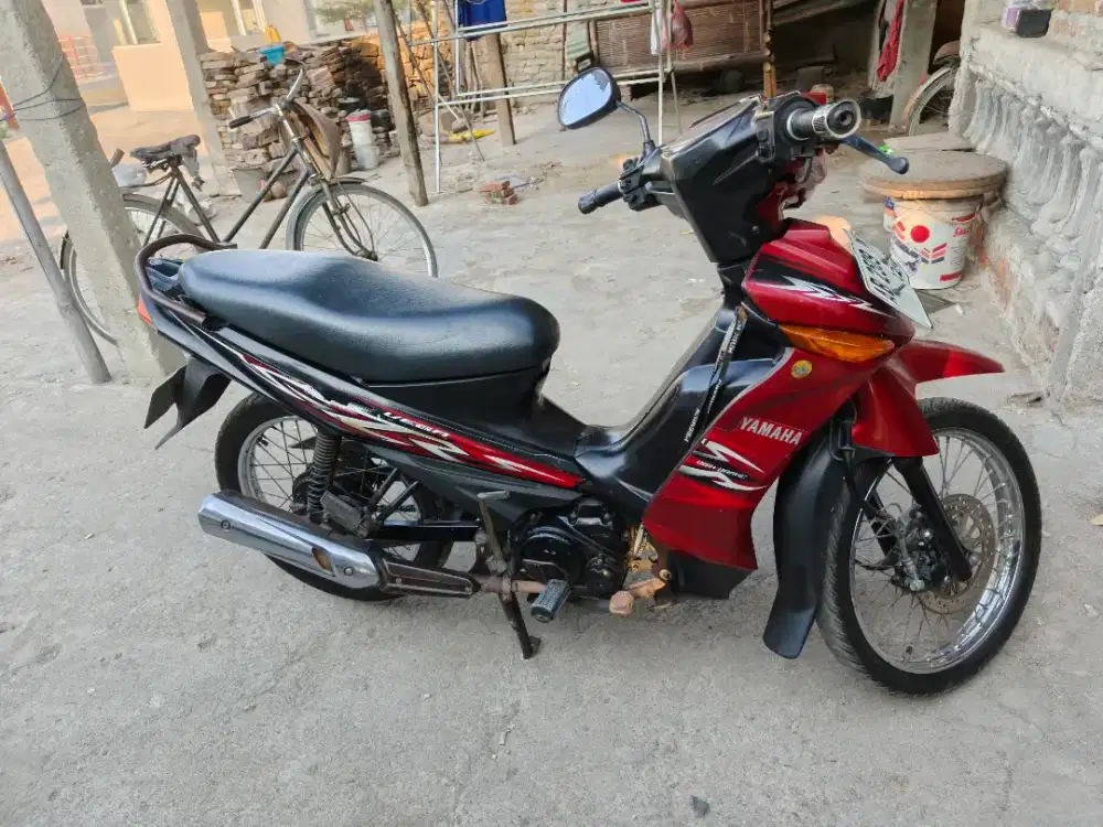 Yamaha Vega ZR THN 2009 plat AB Bantul