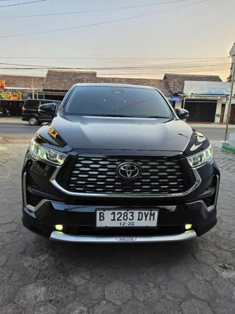 Zenix q hybrid modelista 2025