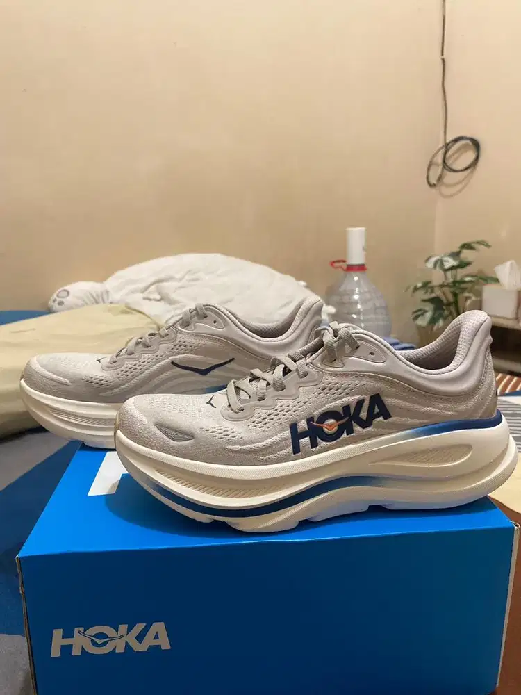 HOKA BONDI 9 CREAM