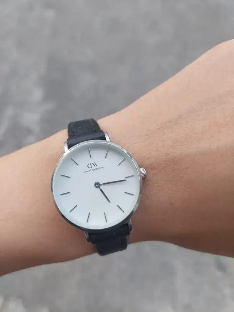 Jam Tangan Daniel Wellington Original DW