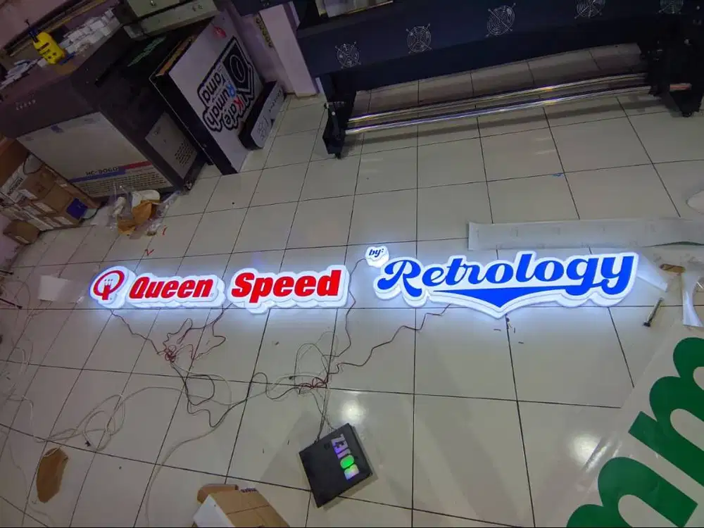 NEON BOX, NEON FLEX, HURUF TIMBUL, DISPLAY AKRILIK, BILLBOARD