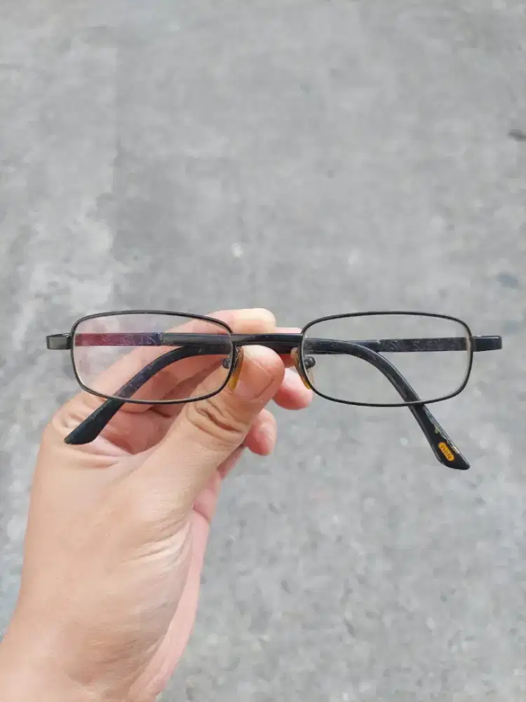 Kacamata Safilo Original