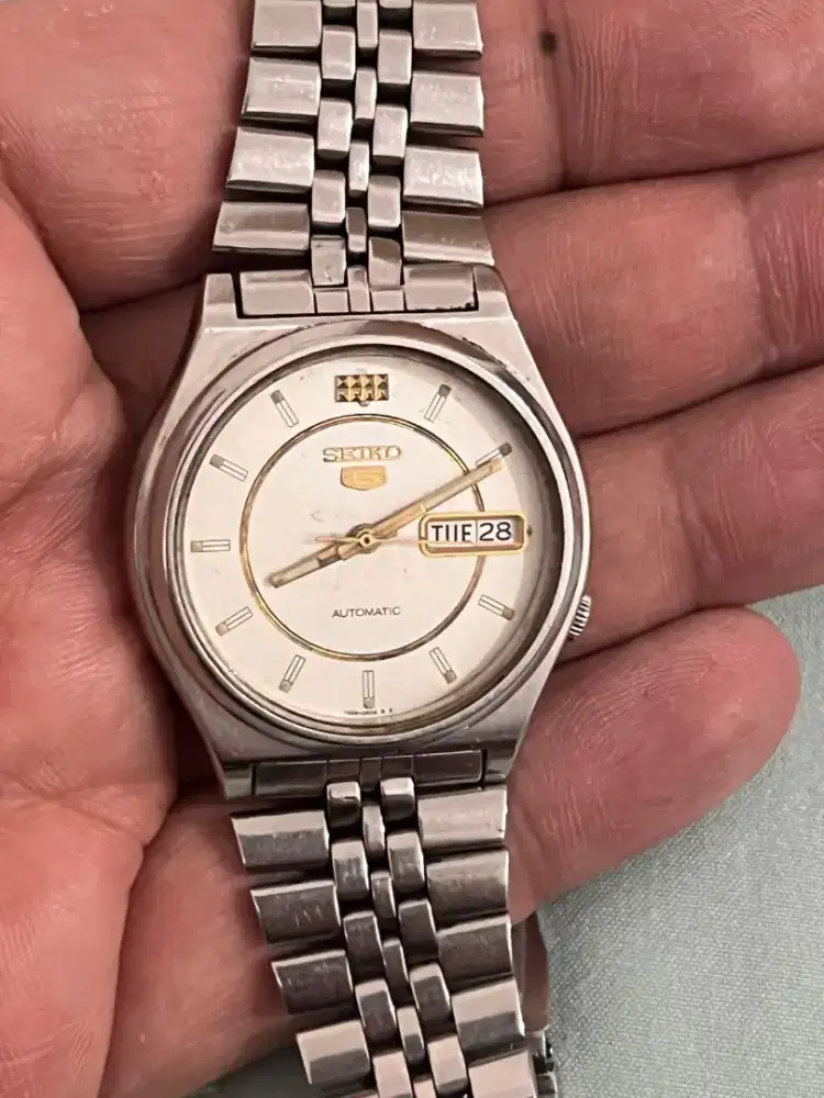 seiko 5 automatic