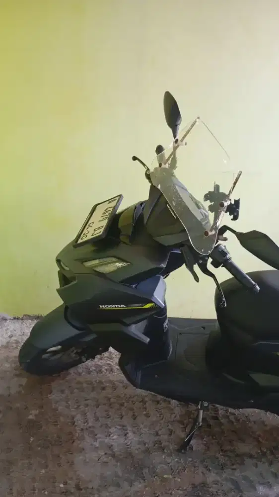 Vario cbs 160 tahun 2025