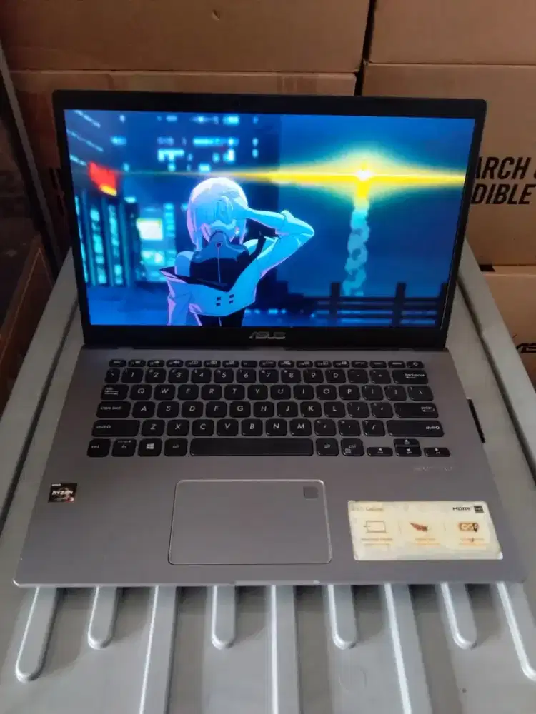 ASUS VIVOBOOK  RYZEN 3-3200U