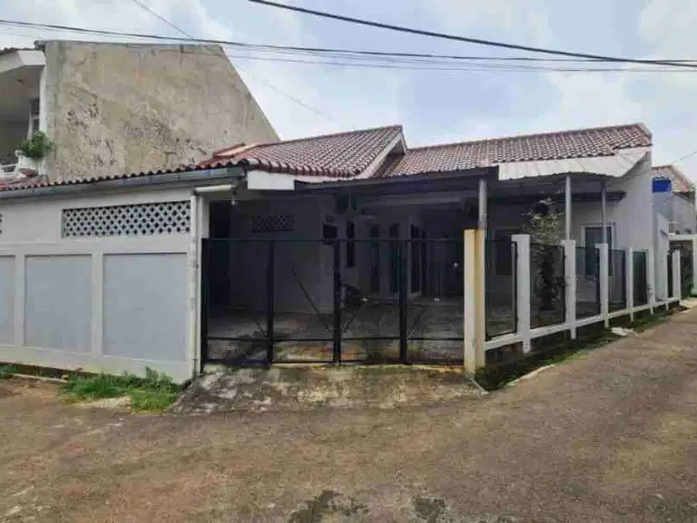 rumah dekat masjid anti banjir siap huni di pondok kelapa duren sawit