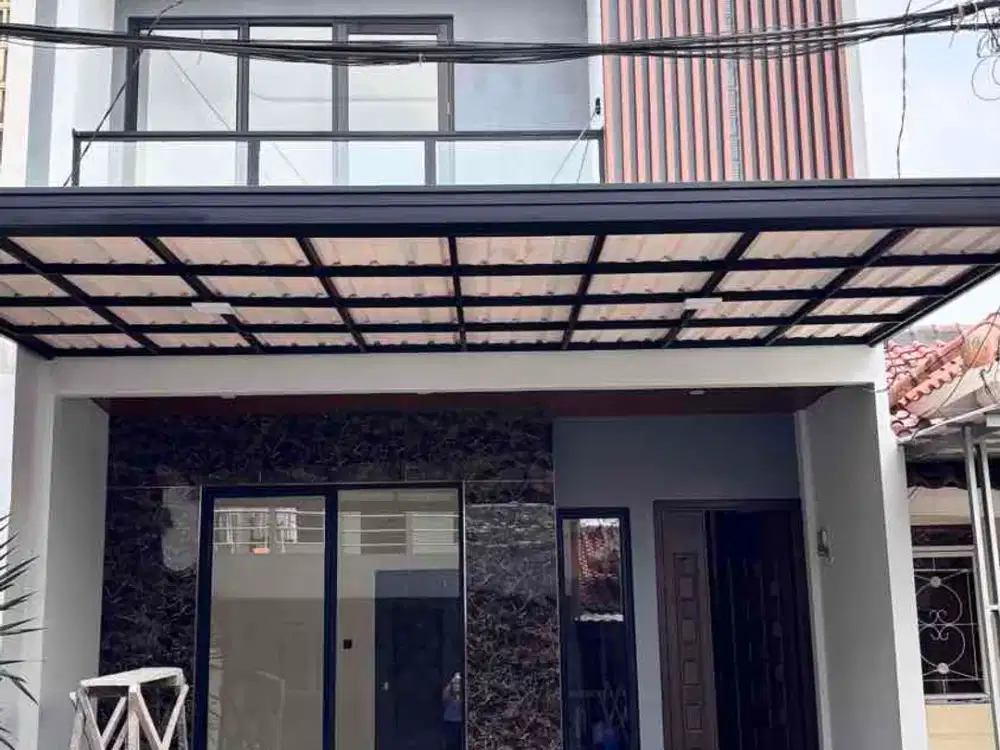 Dijual Rumah Full Renovasi bangunan Modern