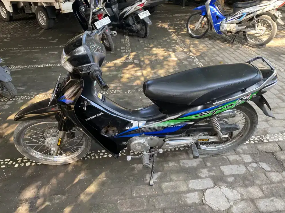 Honda Supra THN 2002 plat AB kota