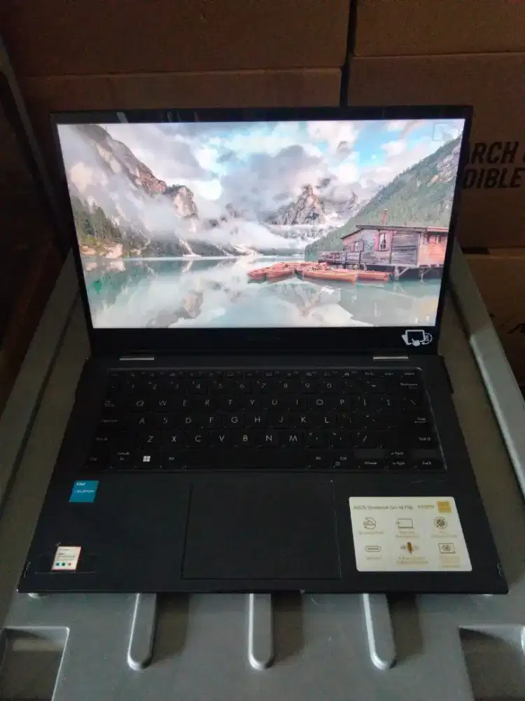 ASUS VIVOBOOK TP1400KA