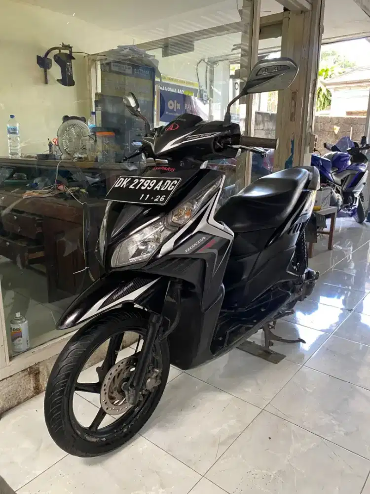 HONDA VARIO TECHNO TAHUN 2011 PAJAK HIDUP SURAT LENGKAP