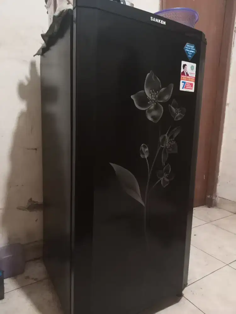 Kulkas 1 Pintu Sanken SK-V173F-BK Normal Cold Bekas Siap Pakai