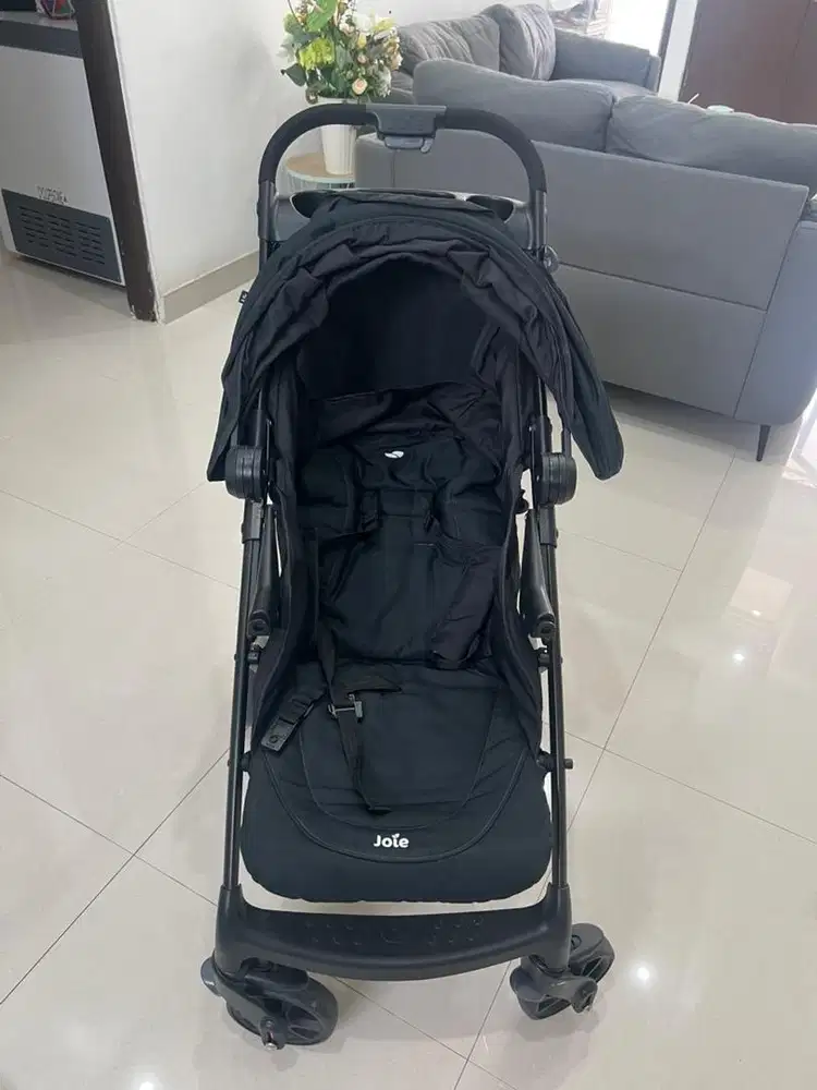 stroller and car seat joie Muze