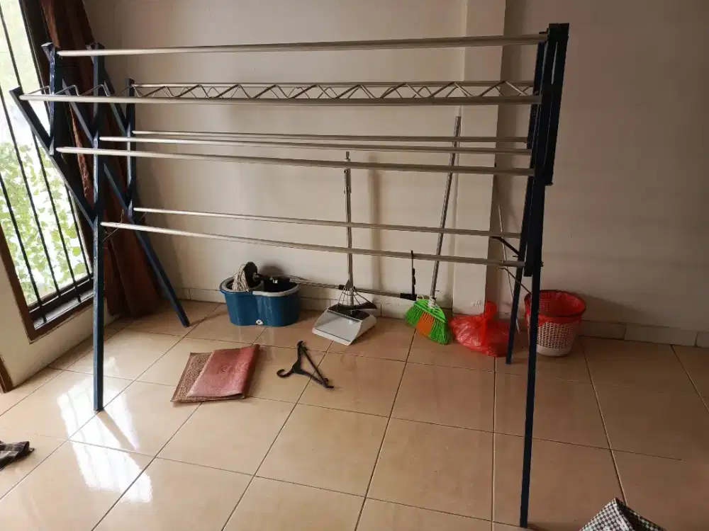 Jemuran baju ukuran besar